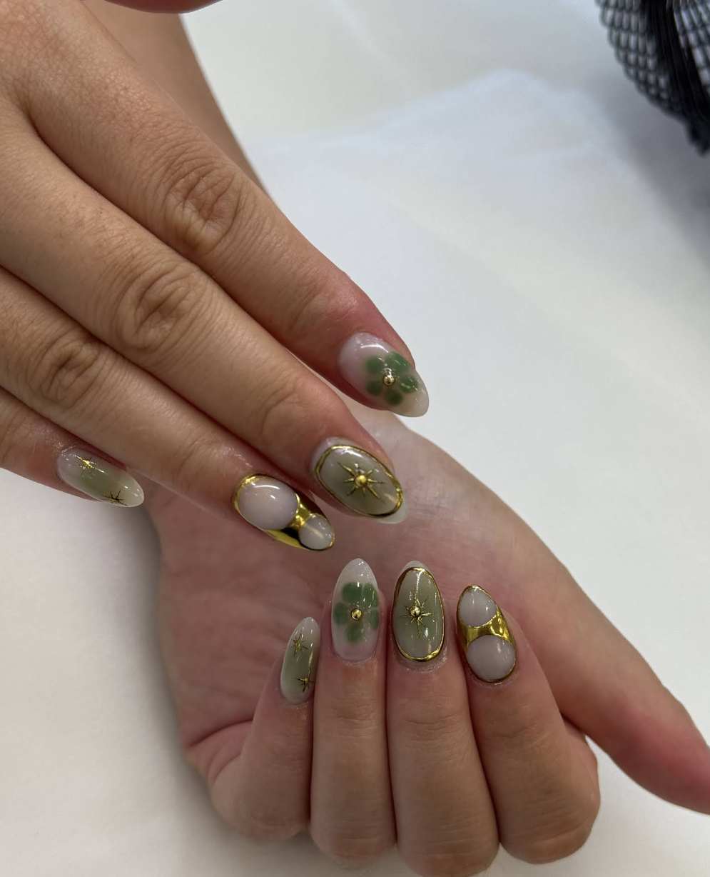 Green and gold nails